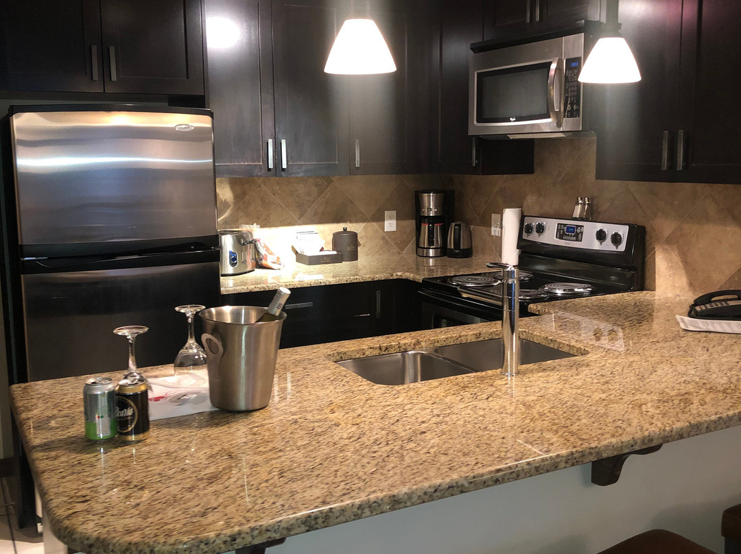 斯通里奇山度假酒店主图