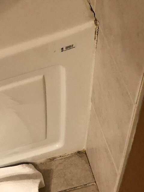 班福洛基山度假酒店主图