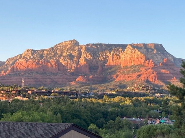 夕阳住宿加早餐旅馆主图