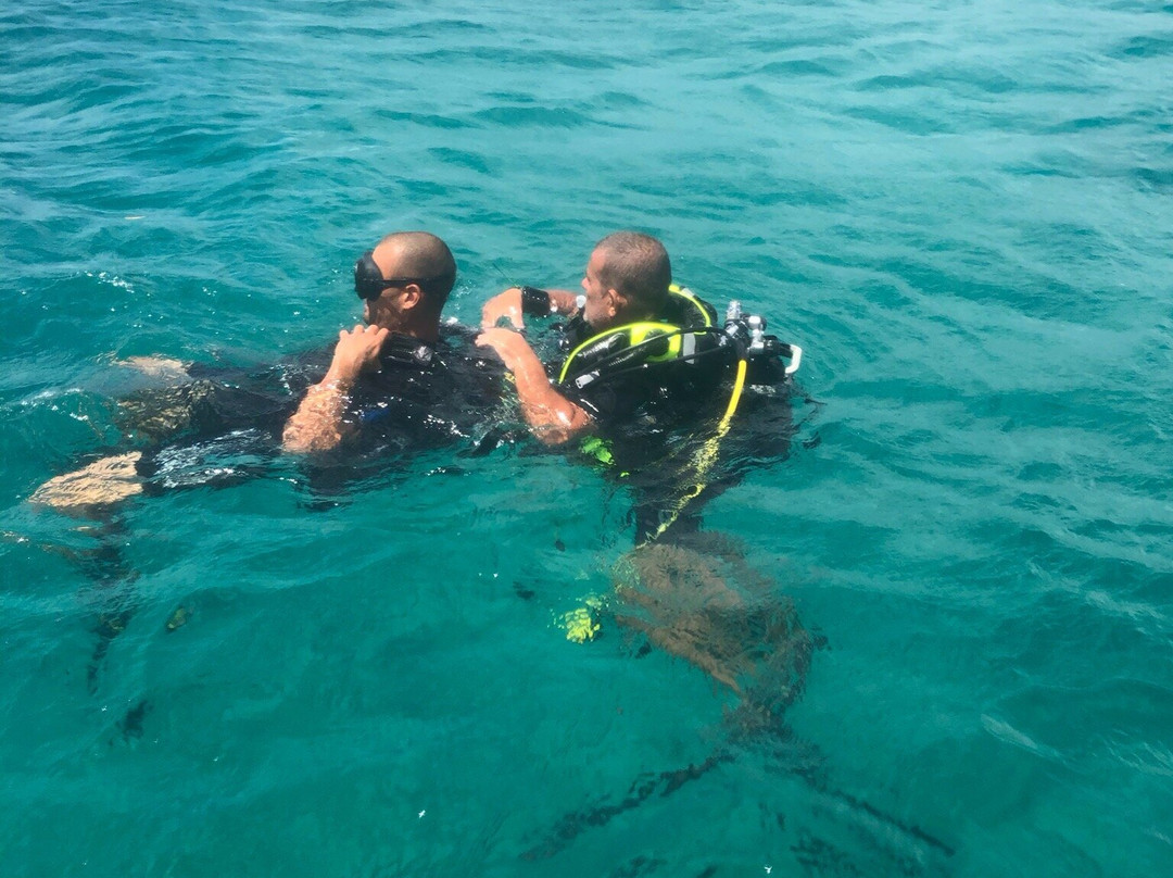 Kawan Plongee-圣吕斯必去景点