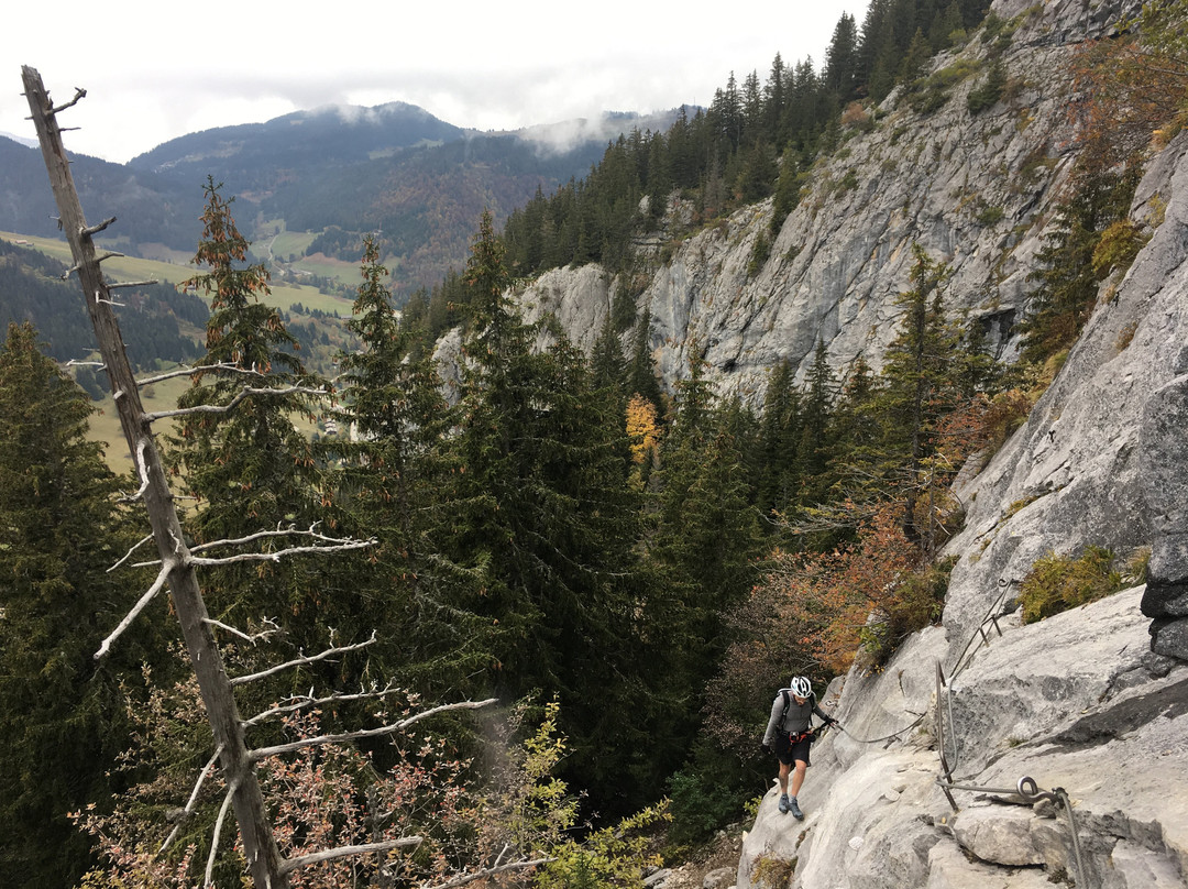 Via Ferrata Yves Pollet-Villard景点图片