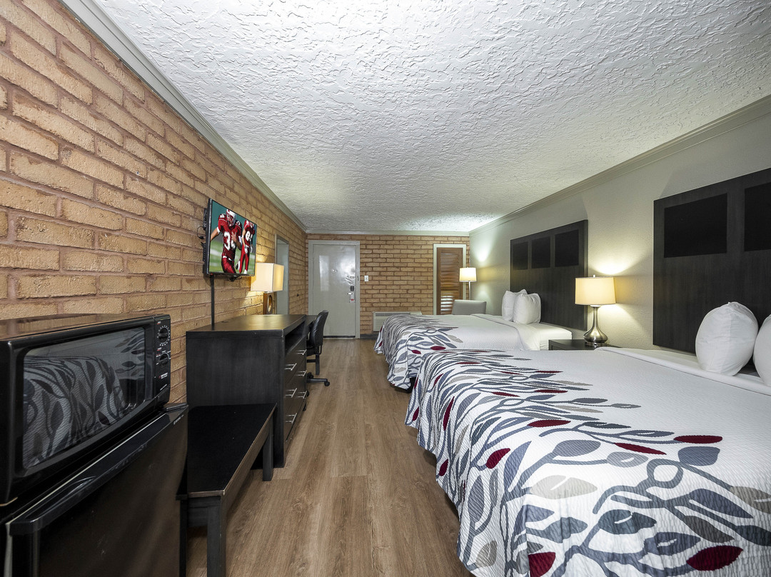 Red Roof Inn Monroe主图