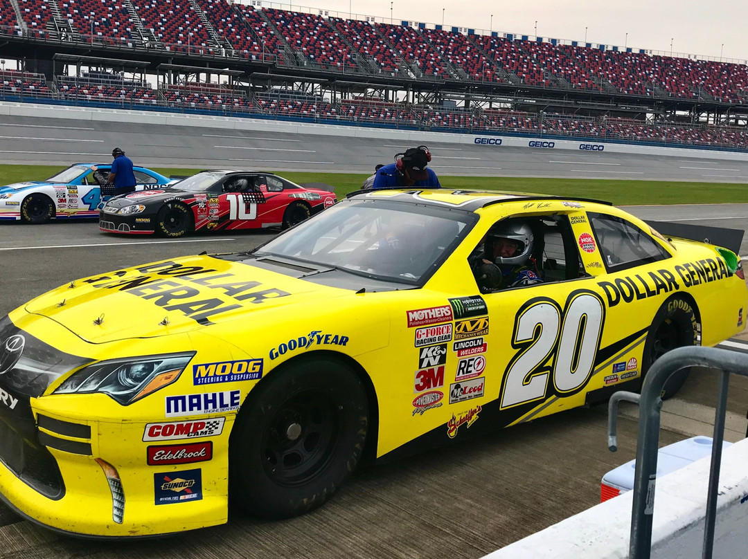 Richard Petty Driving Experience景点图片