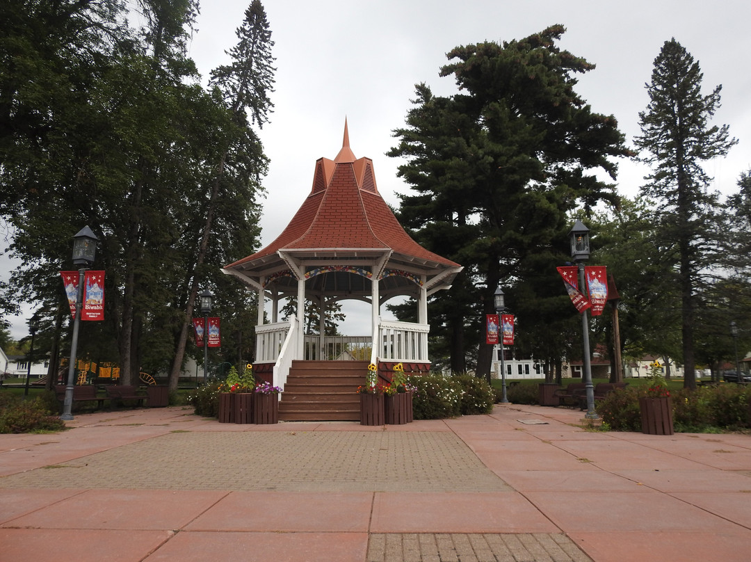 Carl Schuster Memorial Park-Biwabik必去景点