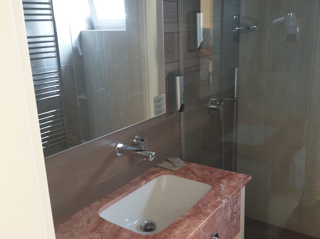 Exclusive Hotel & More主图
