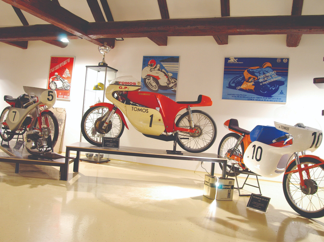 GROM MOTORCYCLE MUSEUM AND BED&BREAKFAST-Vransko必去景点