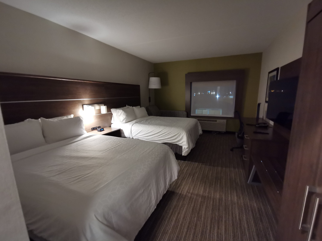 Holiday Inn Express & Suites Brantford by IHG主图
