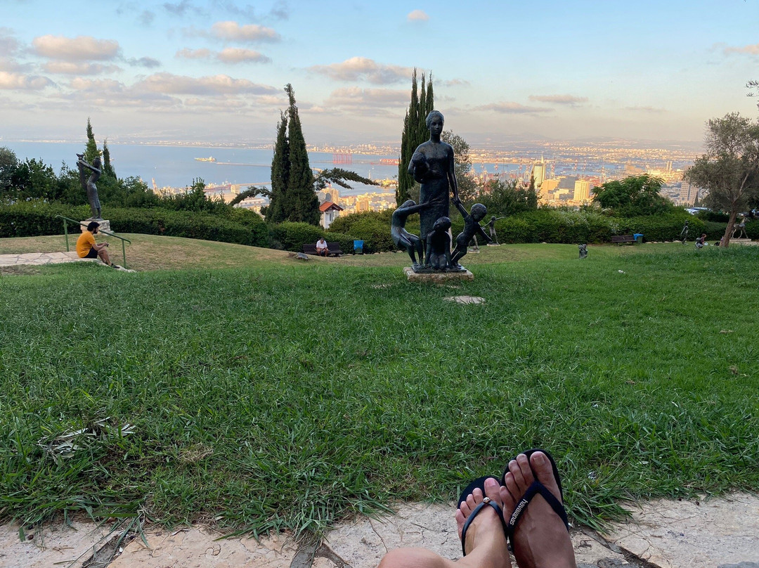 Sculptures Garden (Gan Hapsalim)-Haifa必去景点