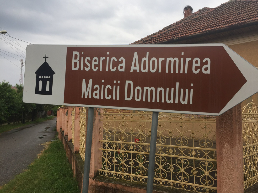 Dormition of the Theotokos Church-Calan必去景点