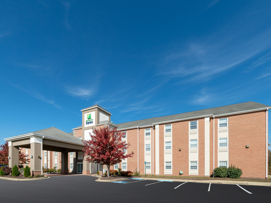 Holiday Inn Express Prince Frederick by IHG主图