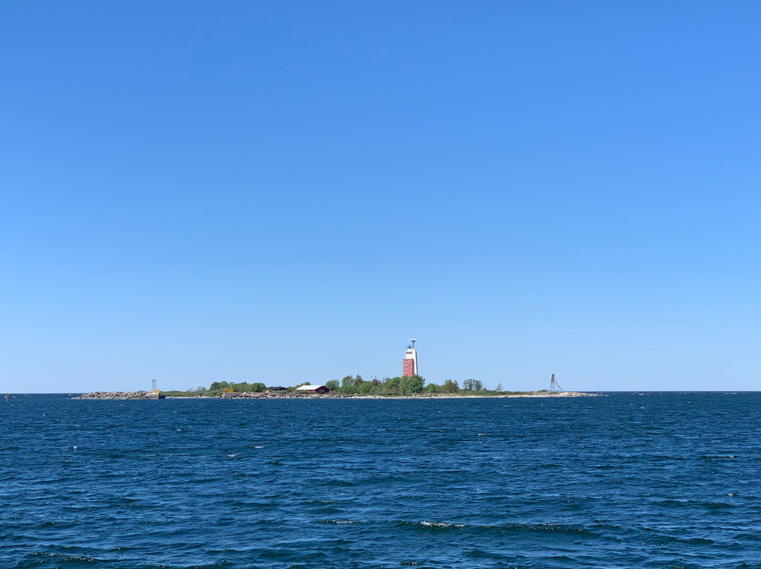 Kylmapihlaja Lighthouse Island-劳马必去景点