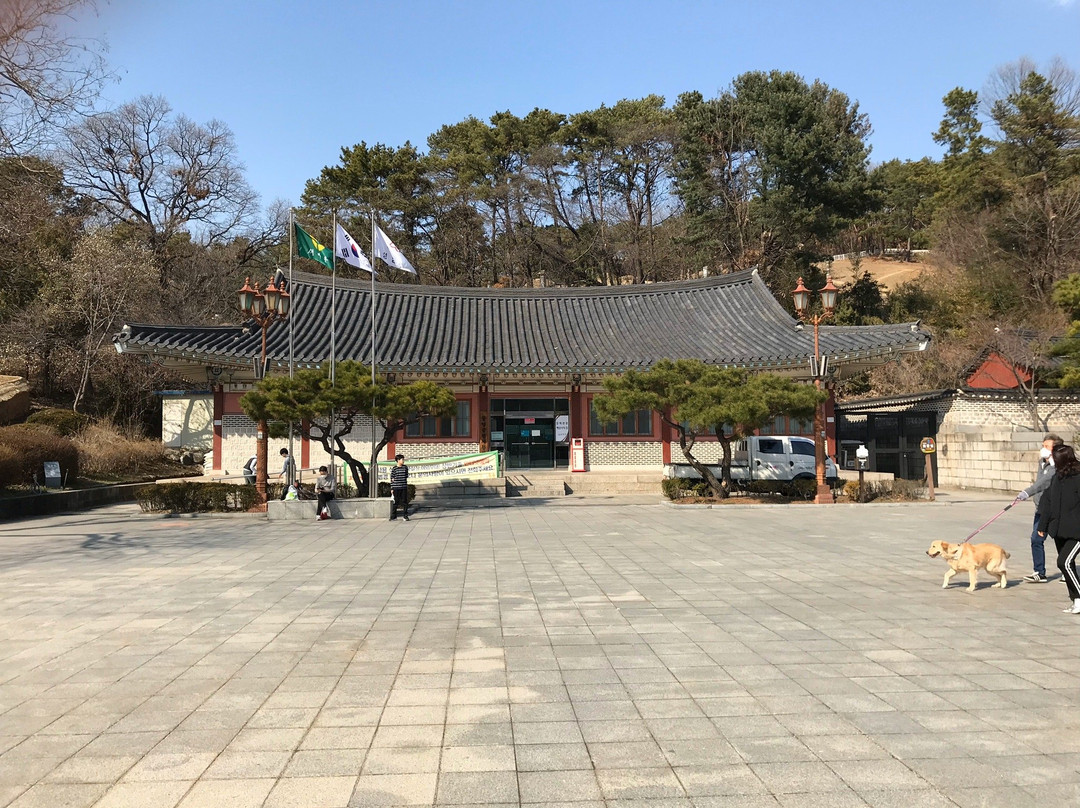 Seongnam Jungang Park-城南市必去景点