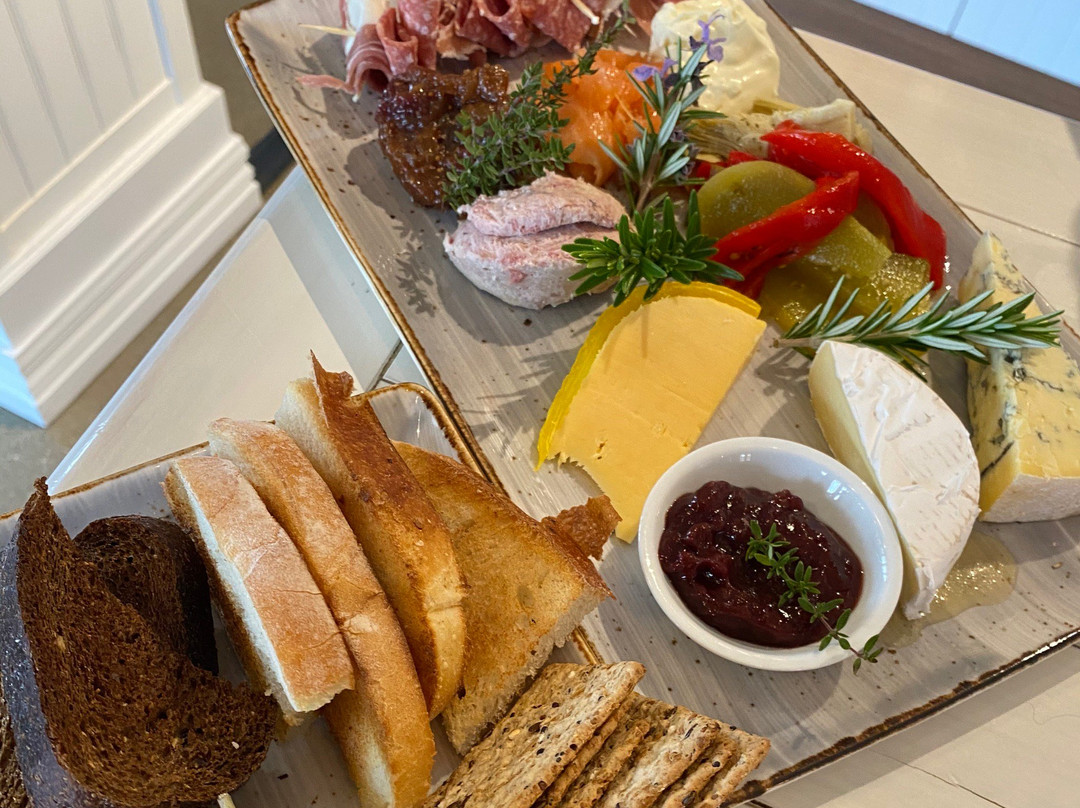 Misha's Vineyard Tasting Room-克伦威尔镇必去景点