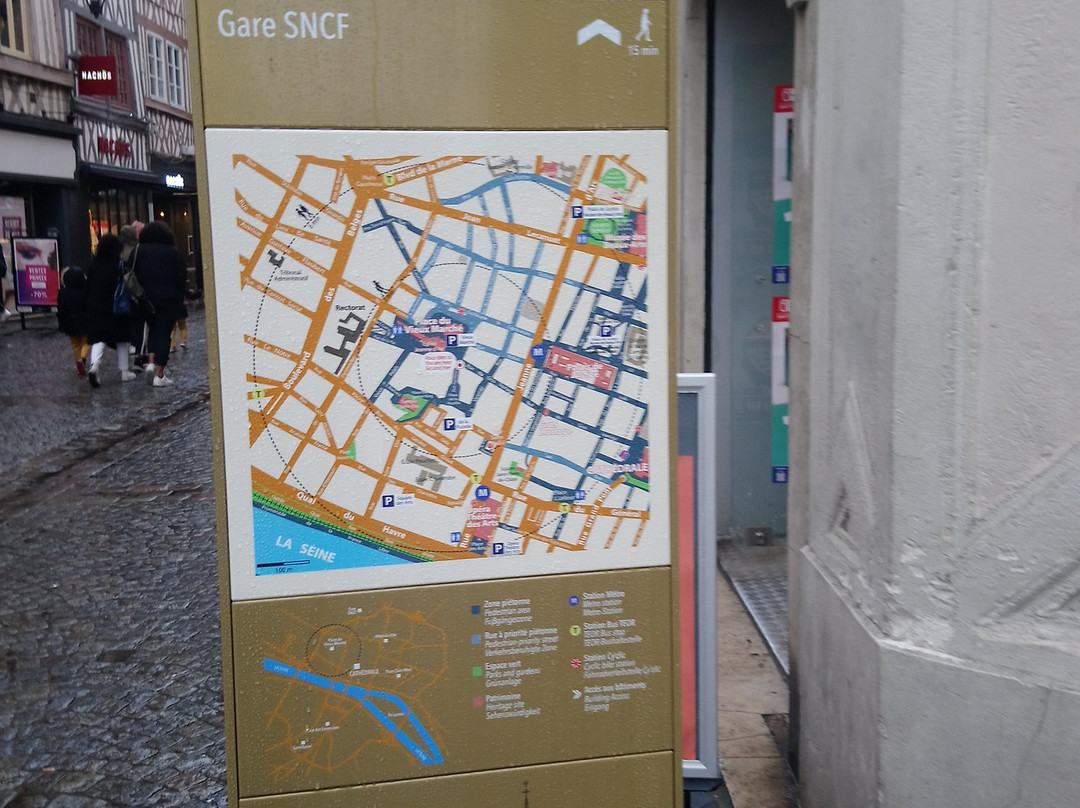 Place du Vieux-Marché景点图片