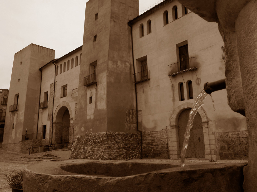 Palacio de los Milà i Aragó-Albaida必去景点