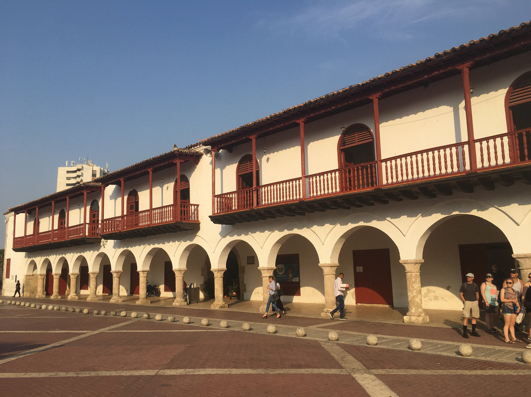 Plaza de la Aduana-卡塔赫纳必去景点