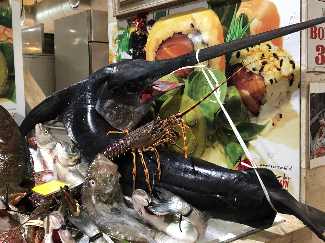 Le strade del gusto-夸尔图－圣埃莱娜必去景点