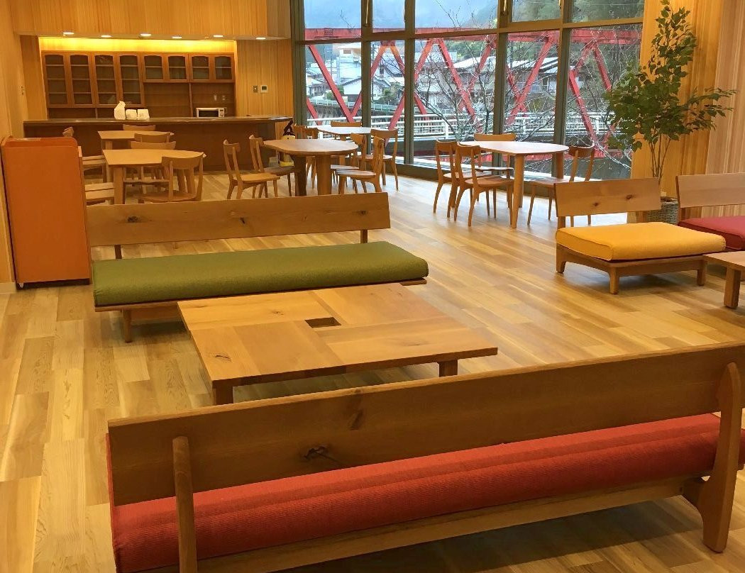 Forest Kamikita主图