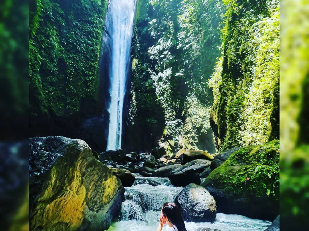 卡萨洛萝瀑布-巴伦西亚必去景点