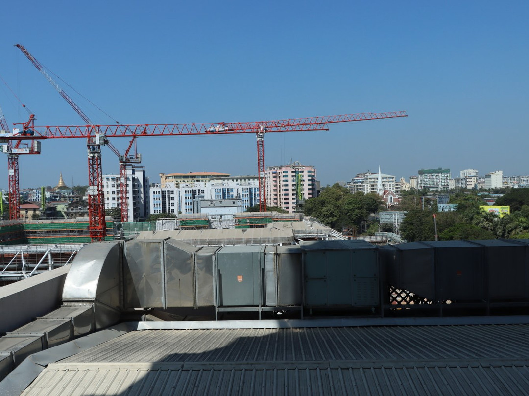 仰光苏莱香格里拉酒店主图