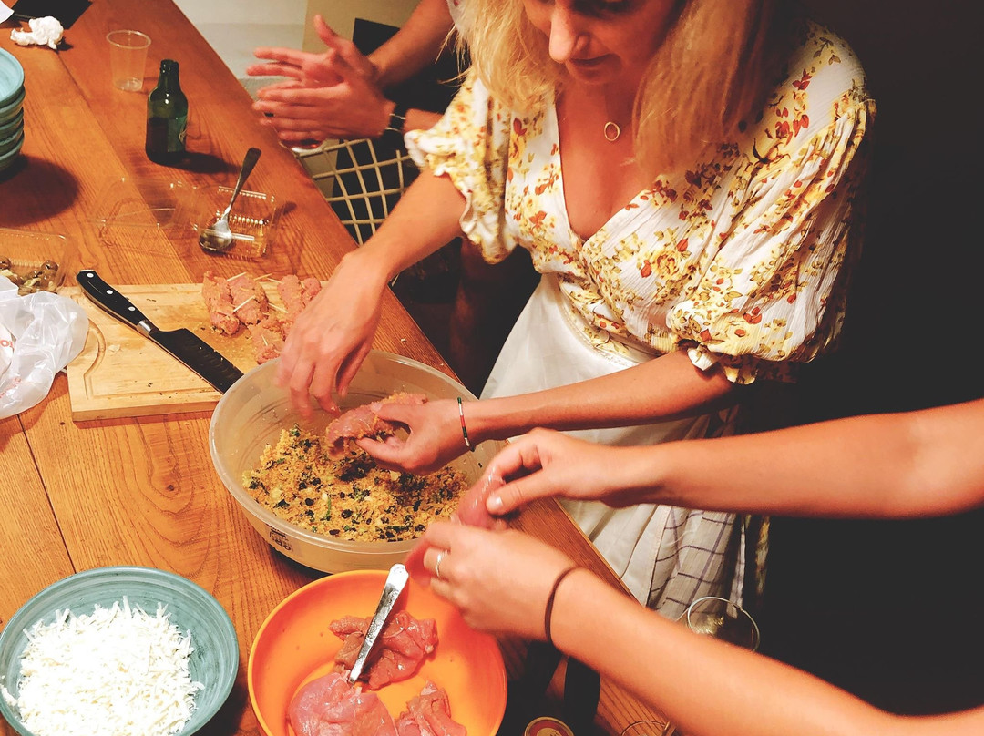 Madonie Holidays-切法卢必去景点