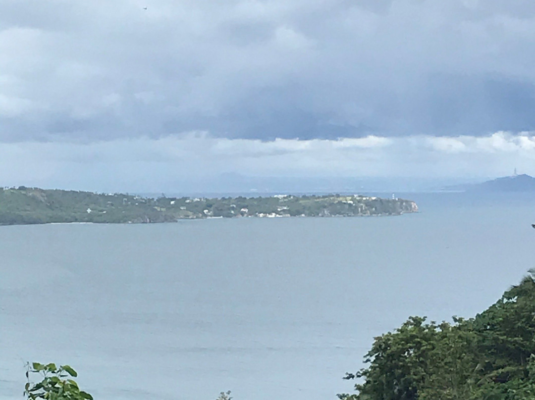 Tamaraw Waterfalls-葡多咖蕾拉必去景点