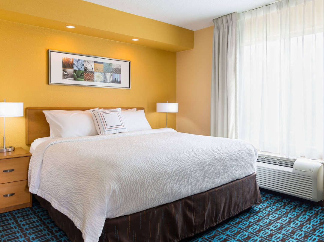 Fairfield by Marriott Inn & Suites Valparaiso主图