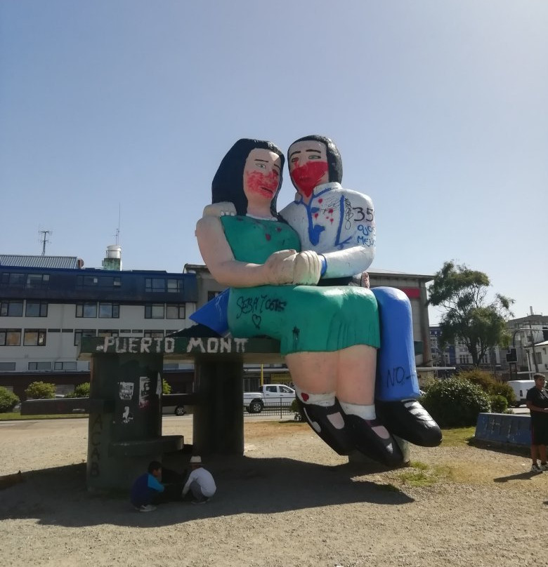 Sentados Frente al Mar-蒙特港必去景点