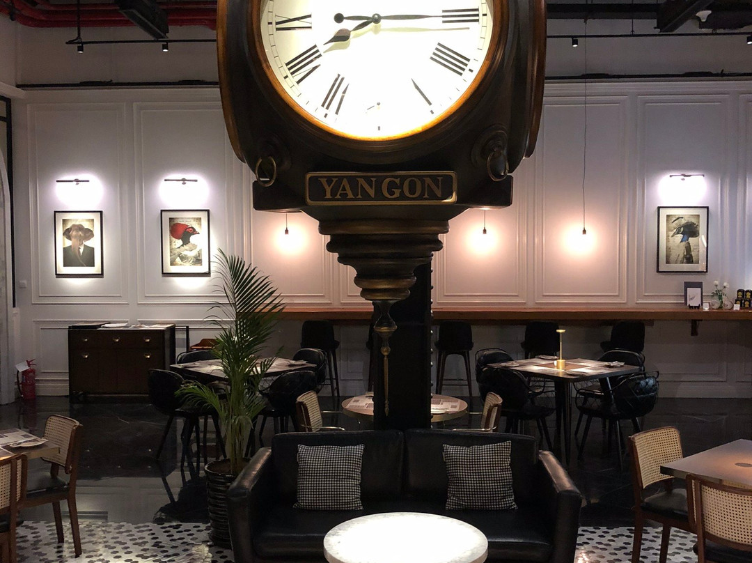 Yangon Excelsior主图