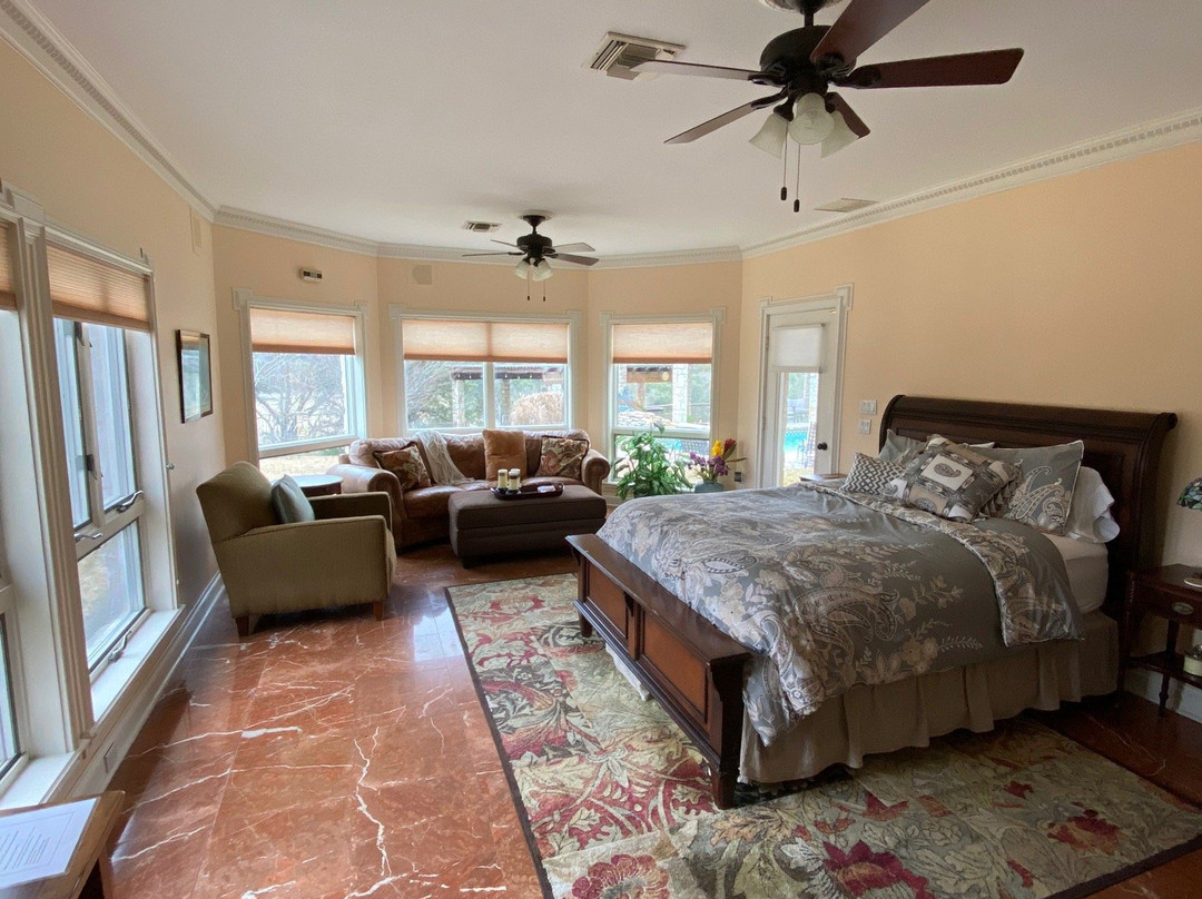 CW Hill Country Ranch Bed and Breakfast主图