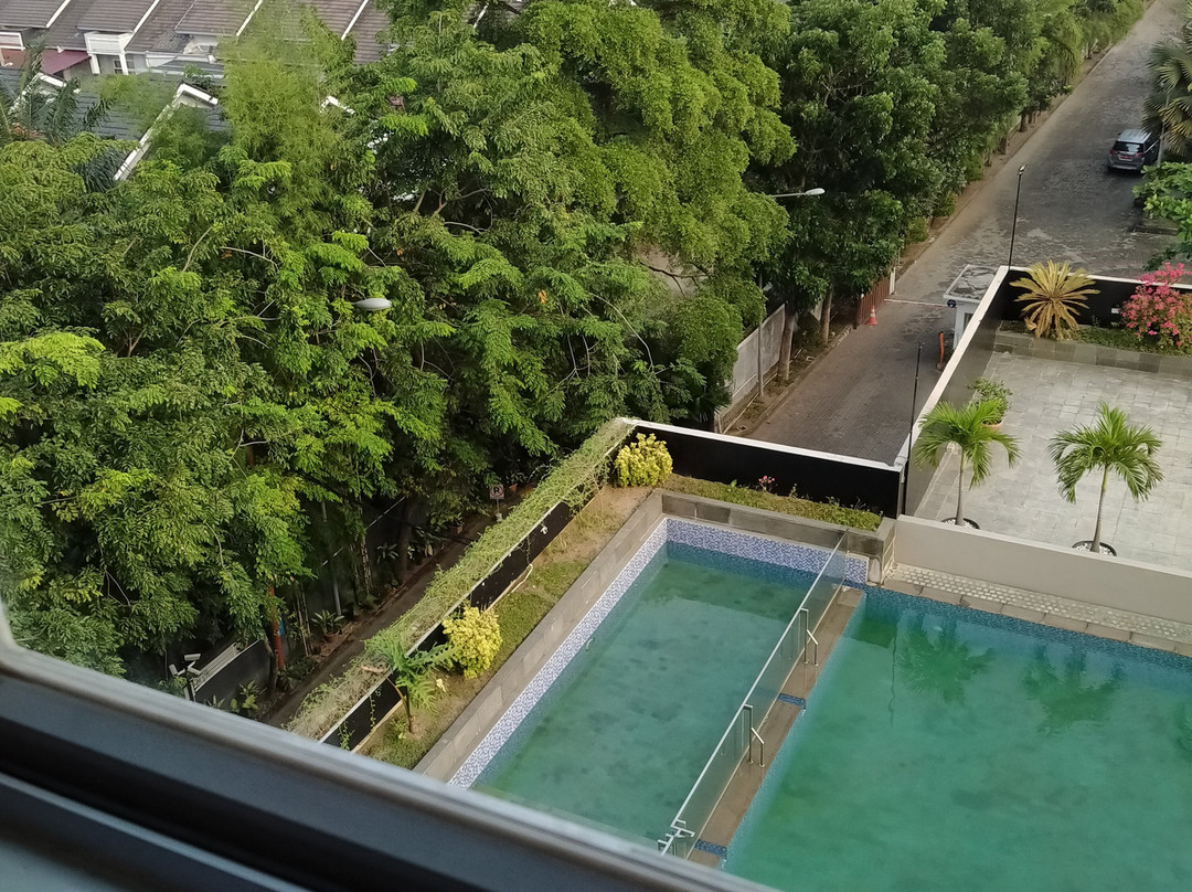 Ayola First Point Hotel Pekanbaru主图