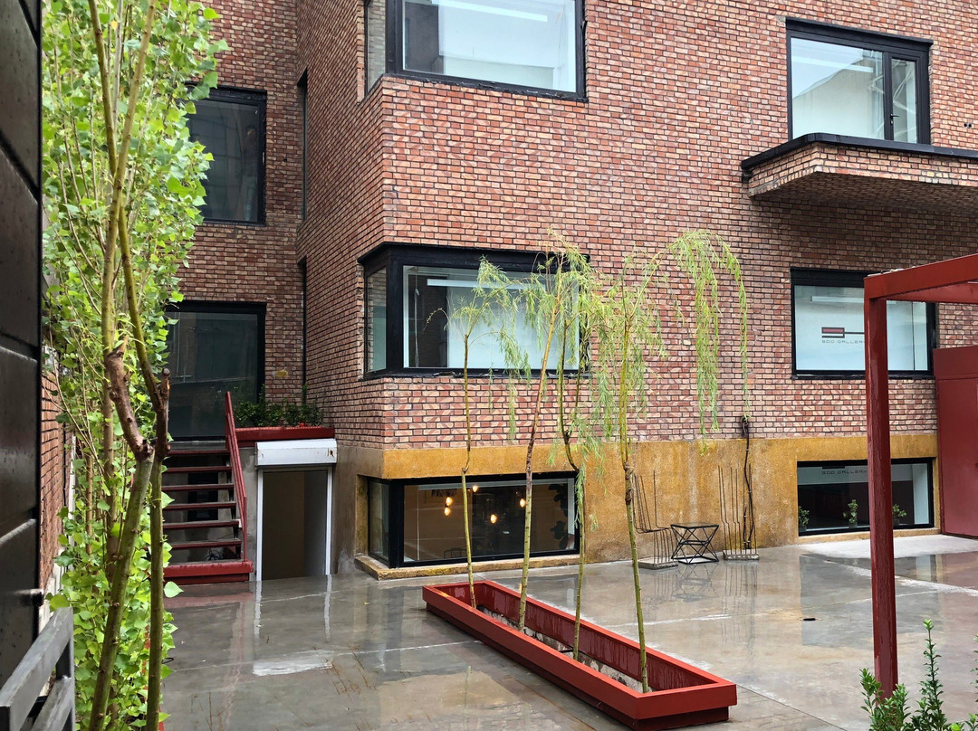 Soo Café Gallery