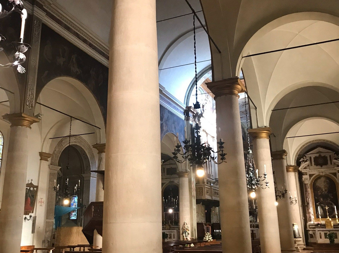 Chiesa dei SS. Pietro e Paolo-Toscolano-Maderno必去景点