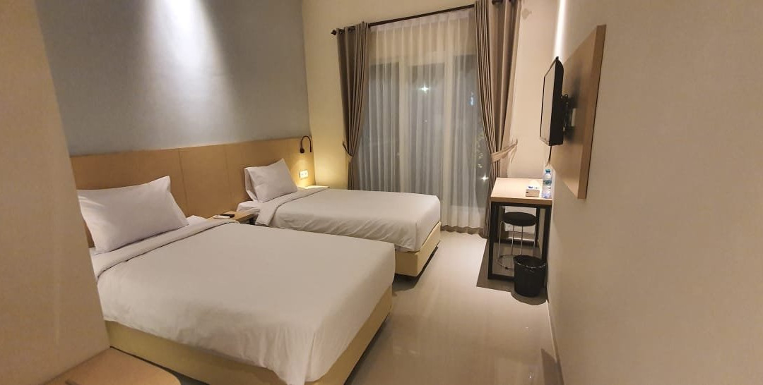 Goya Hotel Probolinggo主图