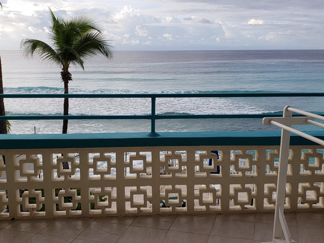 罗斯特热瓦酒店主图