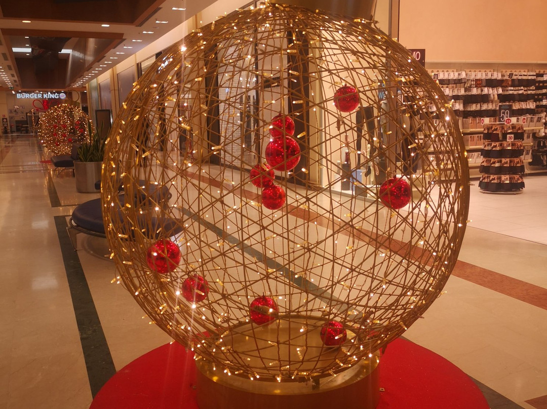 Centro Commerciale Pescara Nord-Citta Sant'Angelo必去景点