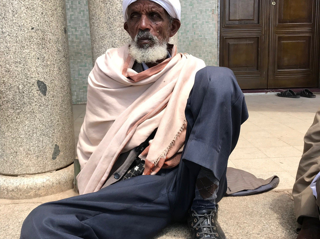 Khulafa Al Rashidun Mosque-阿斯玛拉必去景点