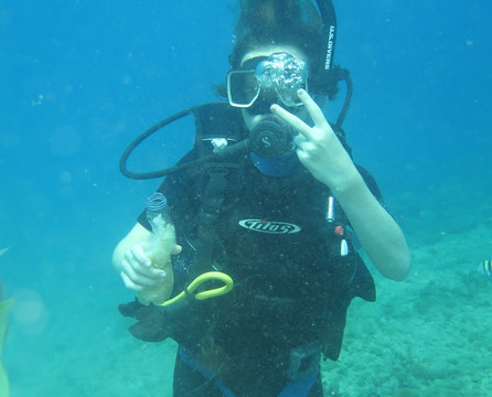 SeaPro Water Sports-普拉塔港必去景点