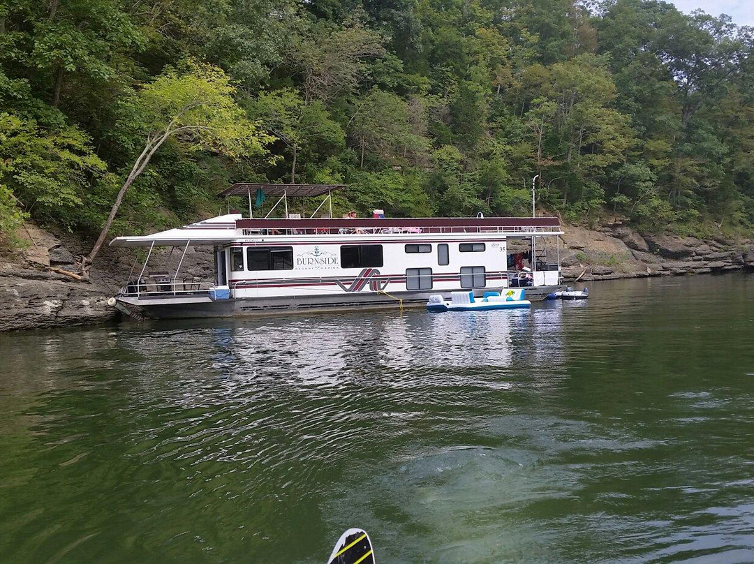Burnside Resort and Marina景点图片