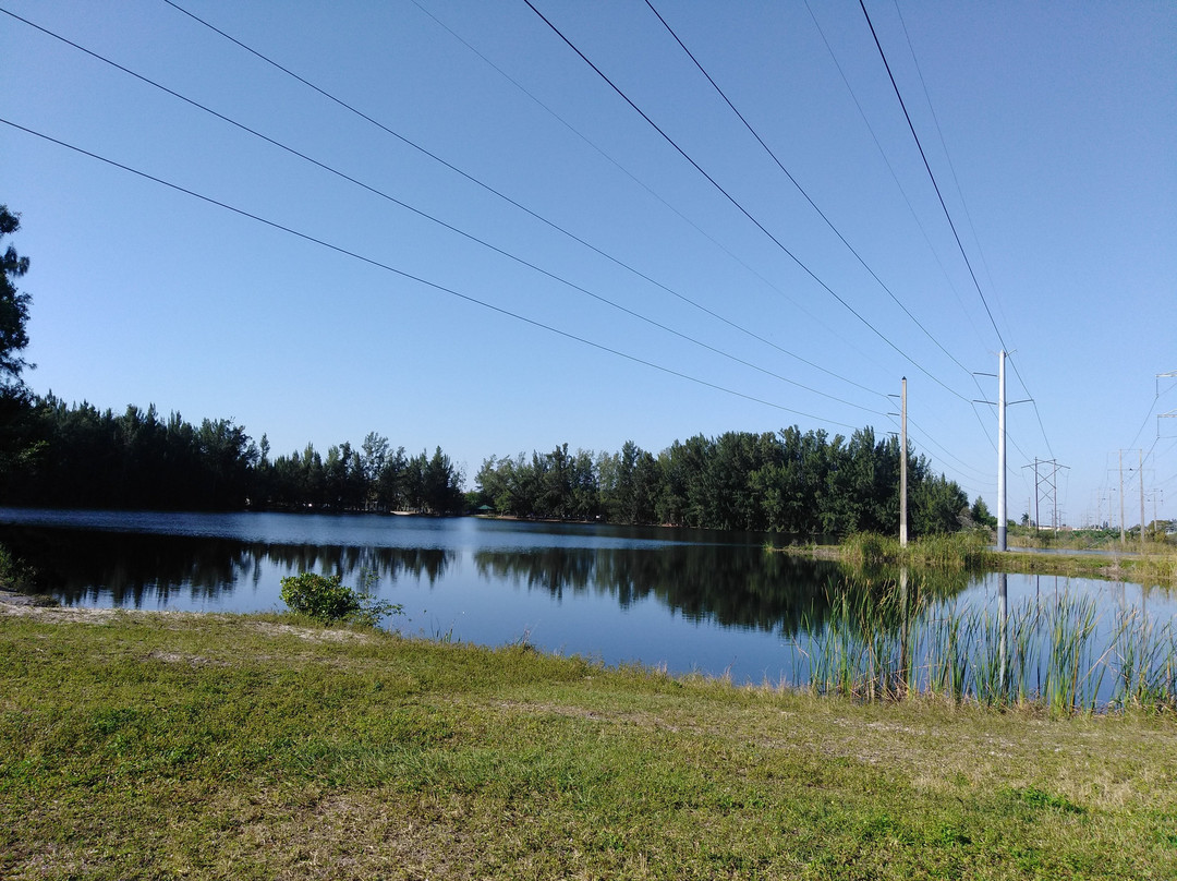 Wolf Lake Park景点图片