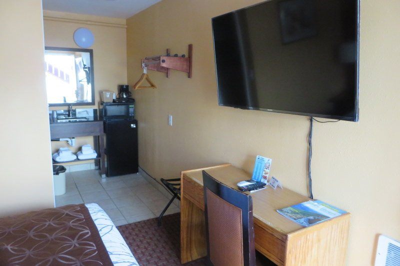 Royal Victorian Motel主图