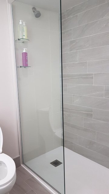 Coast Nisku Inn & Conference Centre-浴室