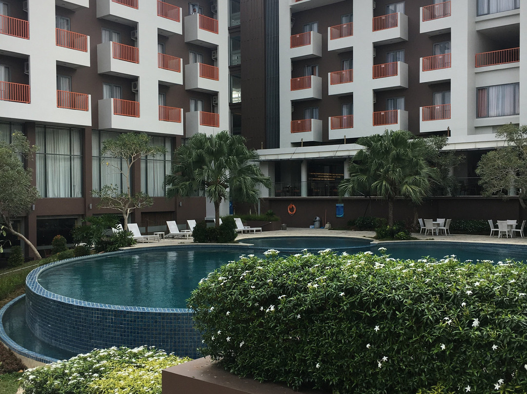 Soll Marina Hotel & Conference Center Bangka主图