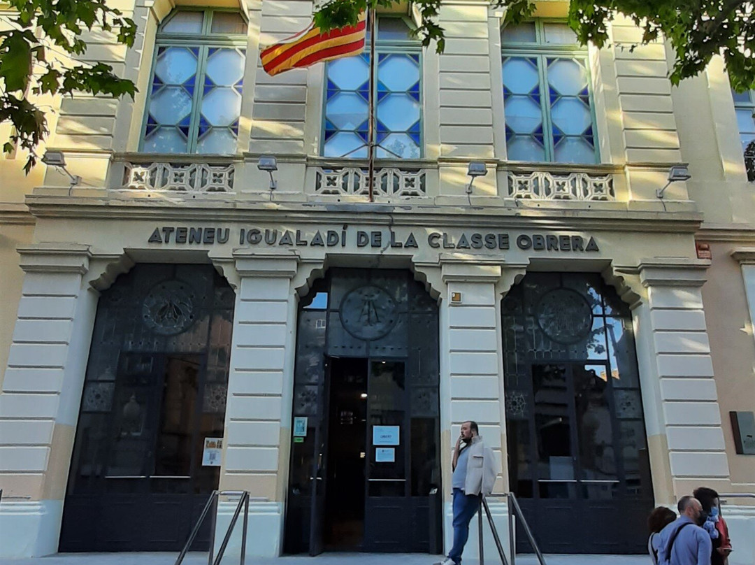 Teatre Municipal l'Ateneu-伊瓜拉达必去景点