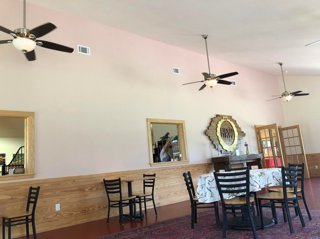 Hampton Roads Winery-Surry必去景点