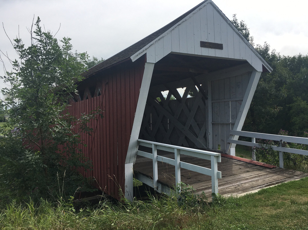 Holliwell Bridge-Winterset必去景点