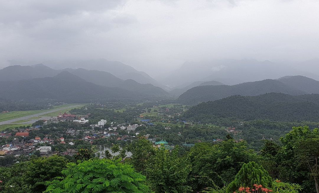 Mae Hong Son Mountain Wat景点图片