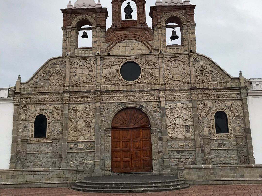 Catedral de Riobamba景点图片