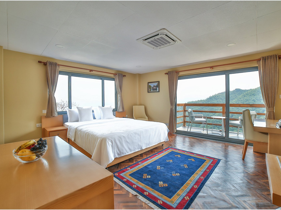 Puranchaur酒店住宿-Belgian Hotel