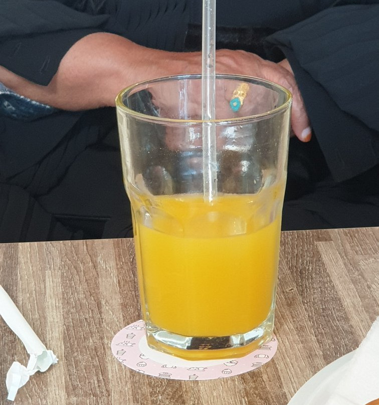 La Poire Cafe